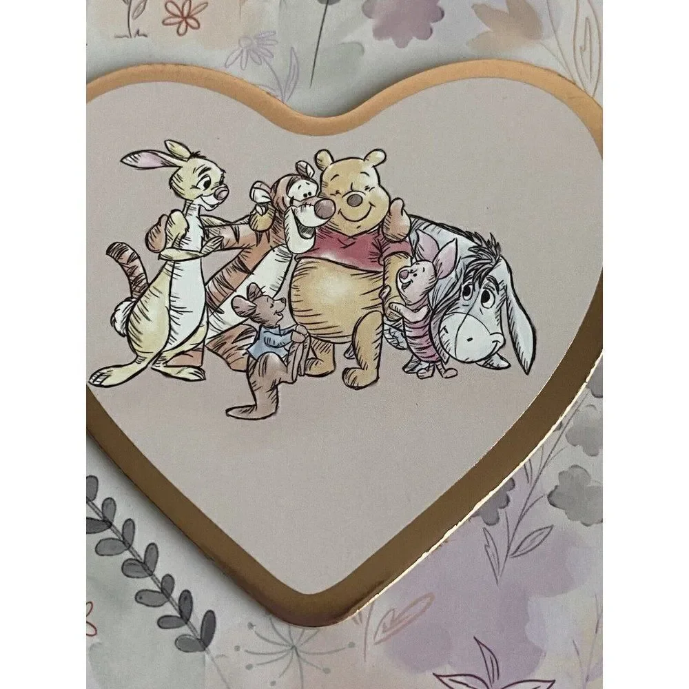 Disney Winnie The Pooh Heart Shaped‎ Eyeshadow Palette With Mirror 12 Colors NEW